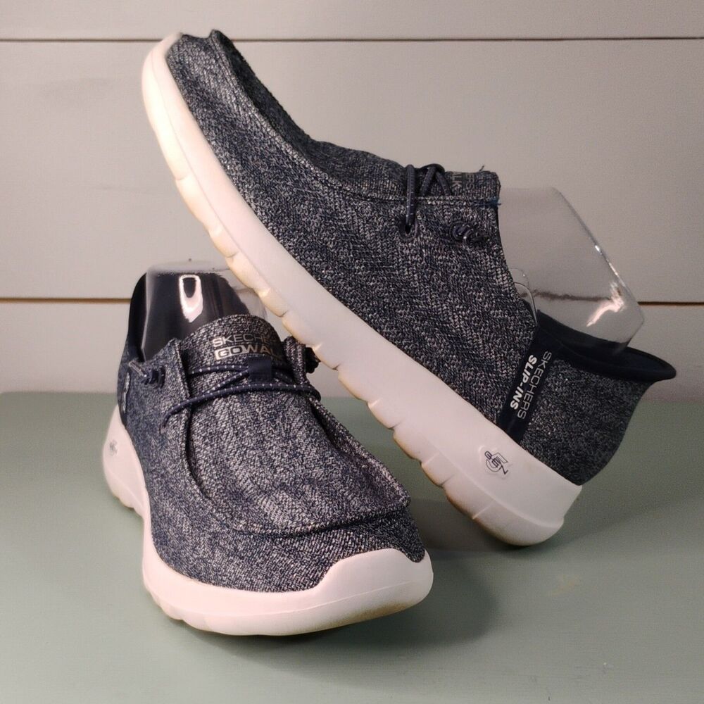 SKECHERS Slip-ins GOwalk Women's Navy/Silver Textile Slip-On Memory Foam 8